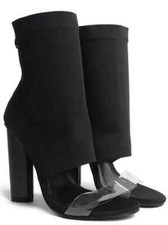 stivali stivaletti traforati